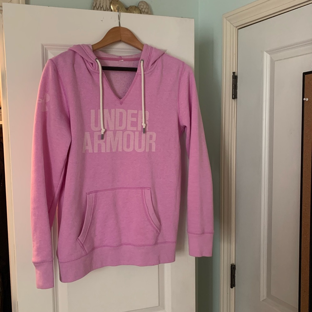 Under armor sweatshirt/ hoodie